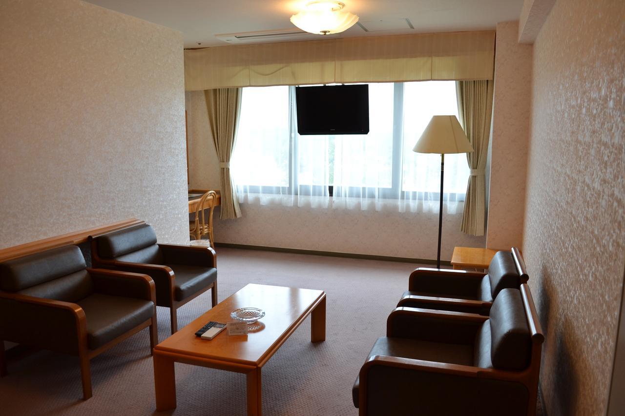 Hotel Green Hill Kagoshima Satsumasendai Buitenkant foto