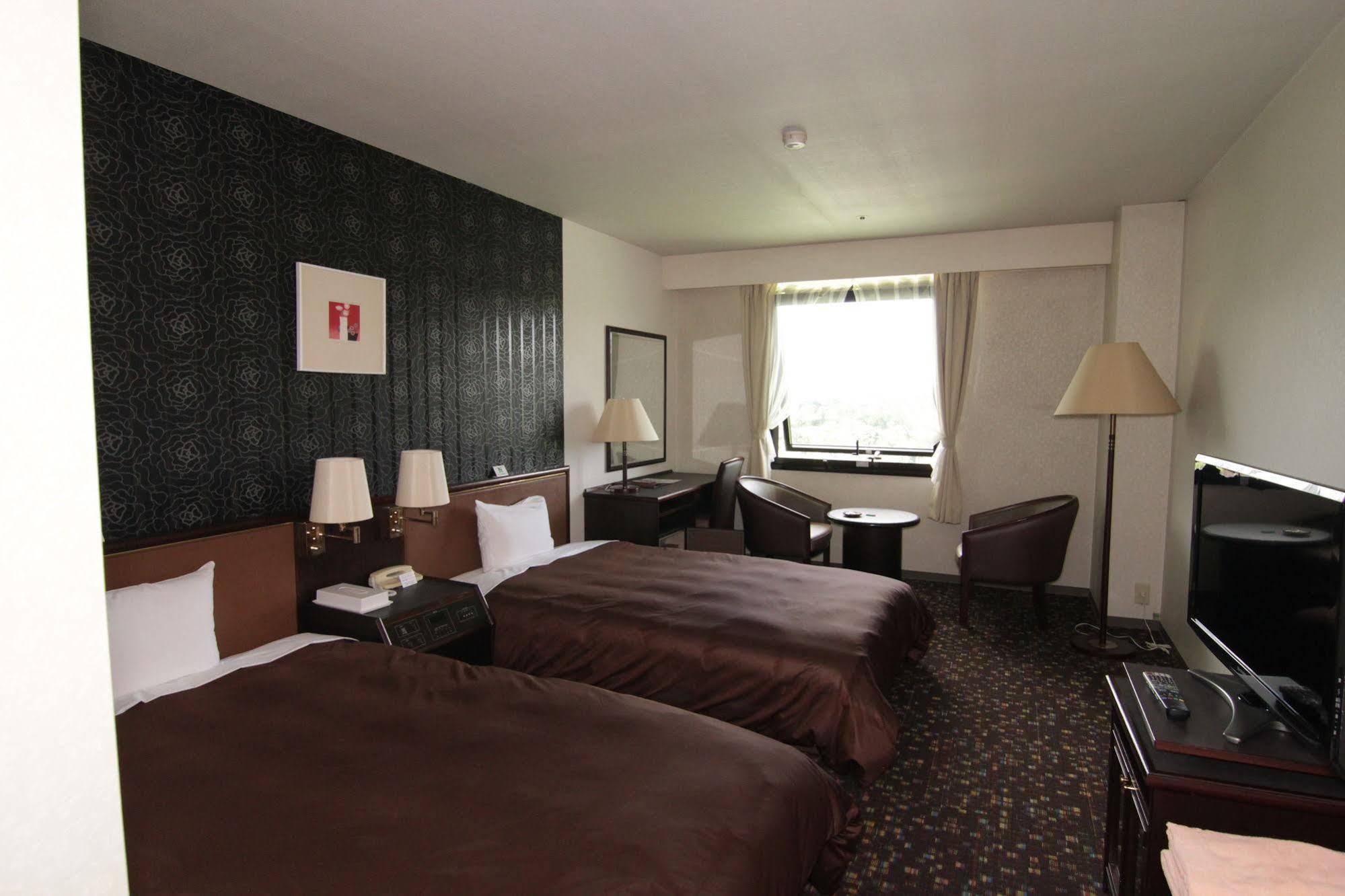 Hotel Green Hill Kagoshima Satsumasendai Buitenkant foto