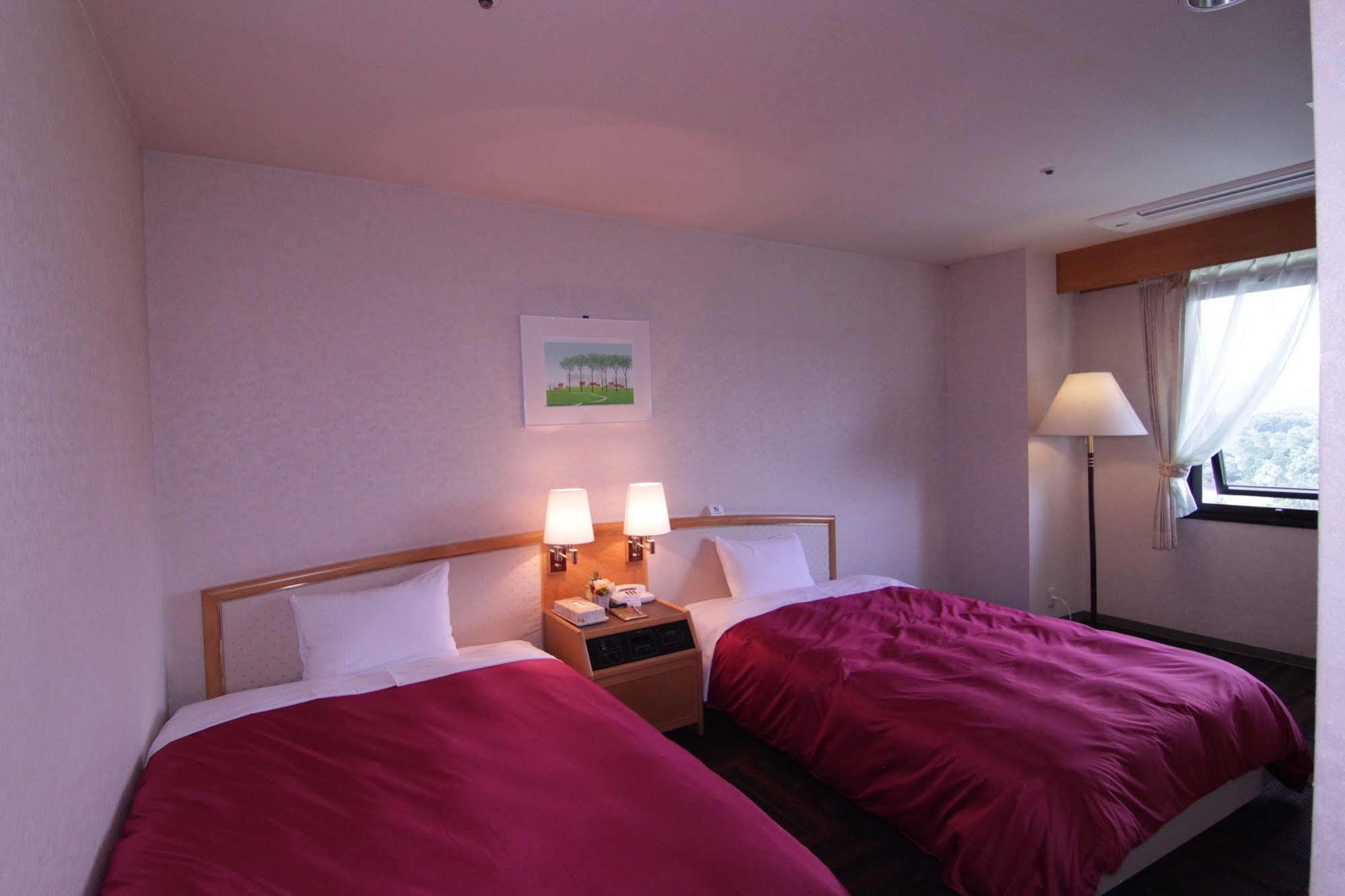 Hotel Green Hill Kagoshima Satsumasendai Buitenkant foto