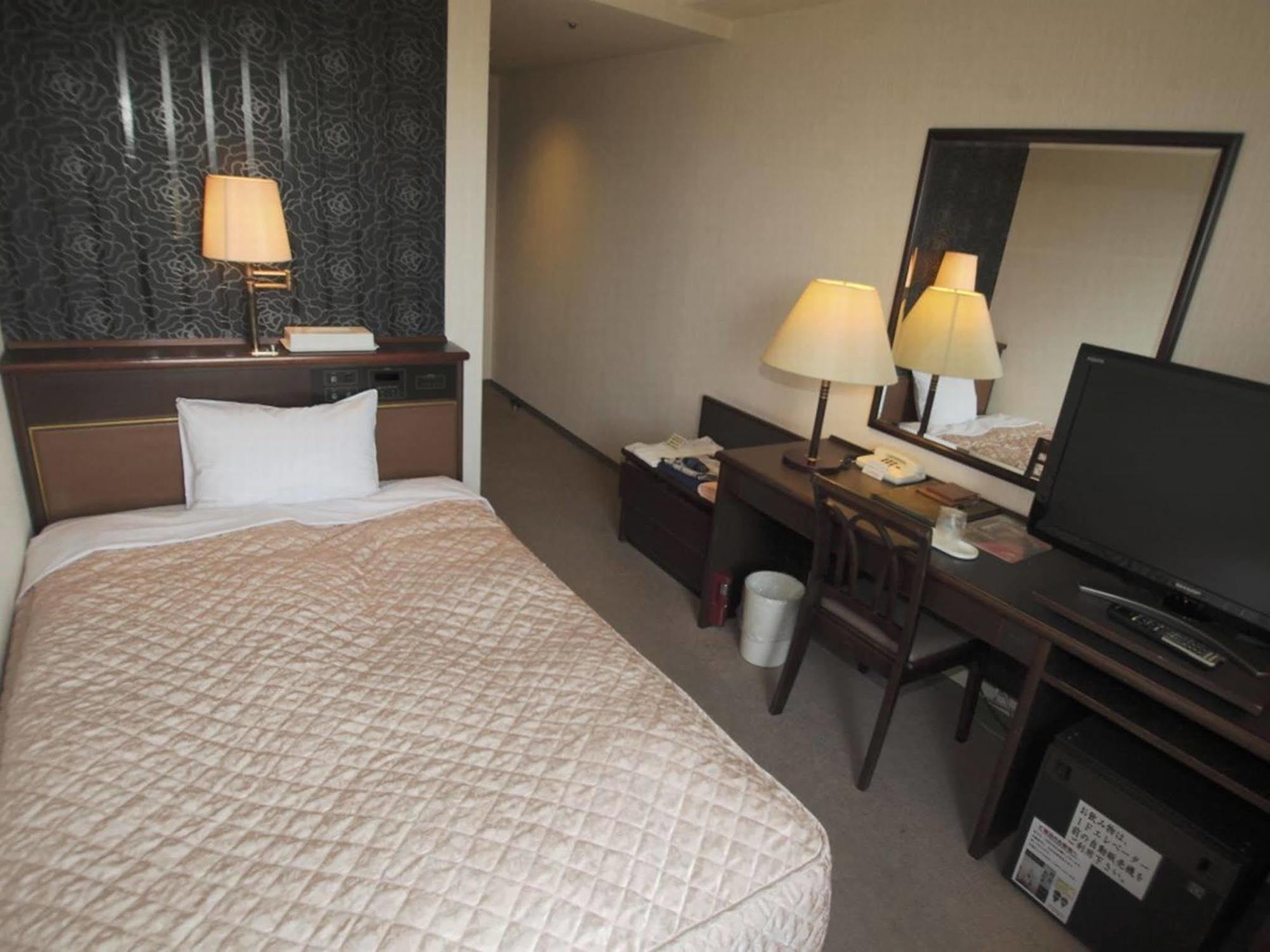 Hotel Green Hill Kagoshima Satsumasendai Buitenkant foto