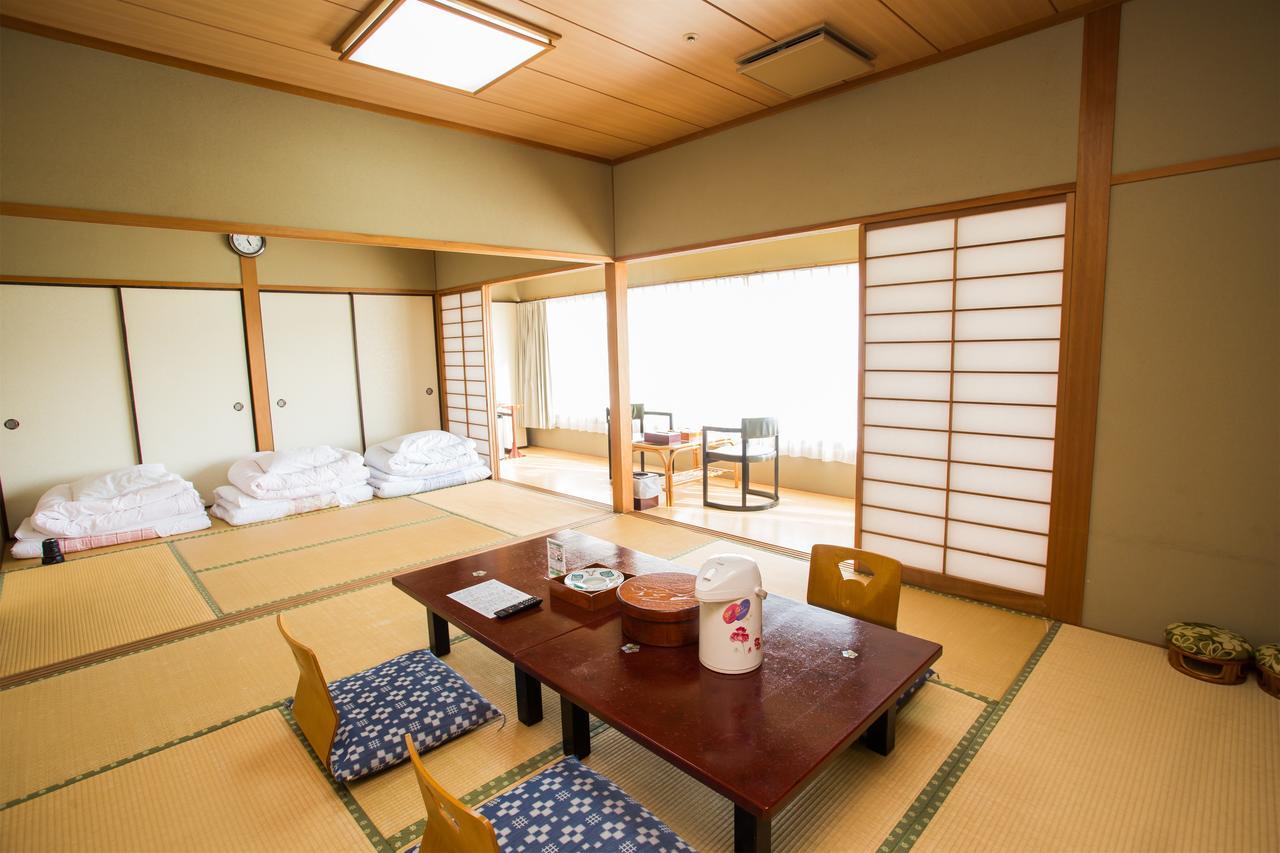 Hotel Green Hill Kagoshima Satsumasendai Buitenkant foto