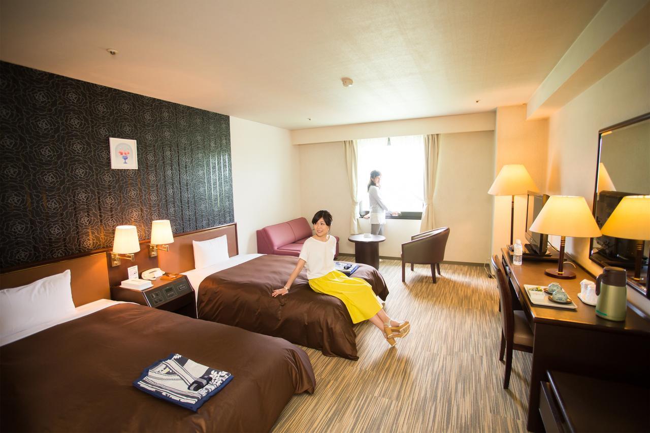 Hotel Green Hill Kagoshima Satsumasendai Buitenkant foto