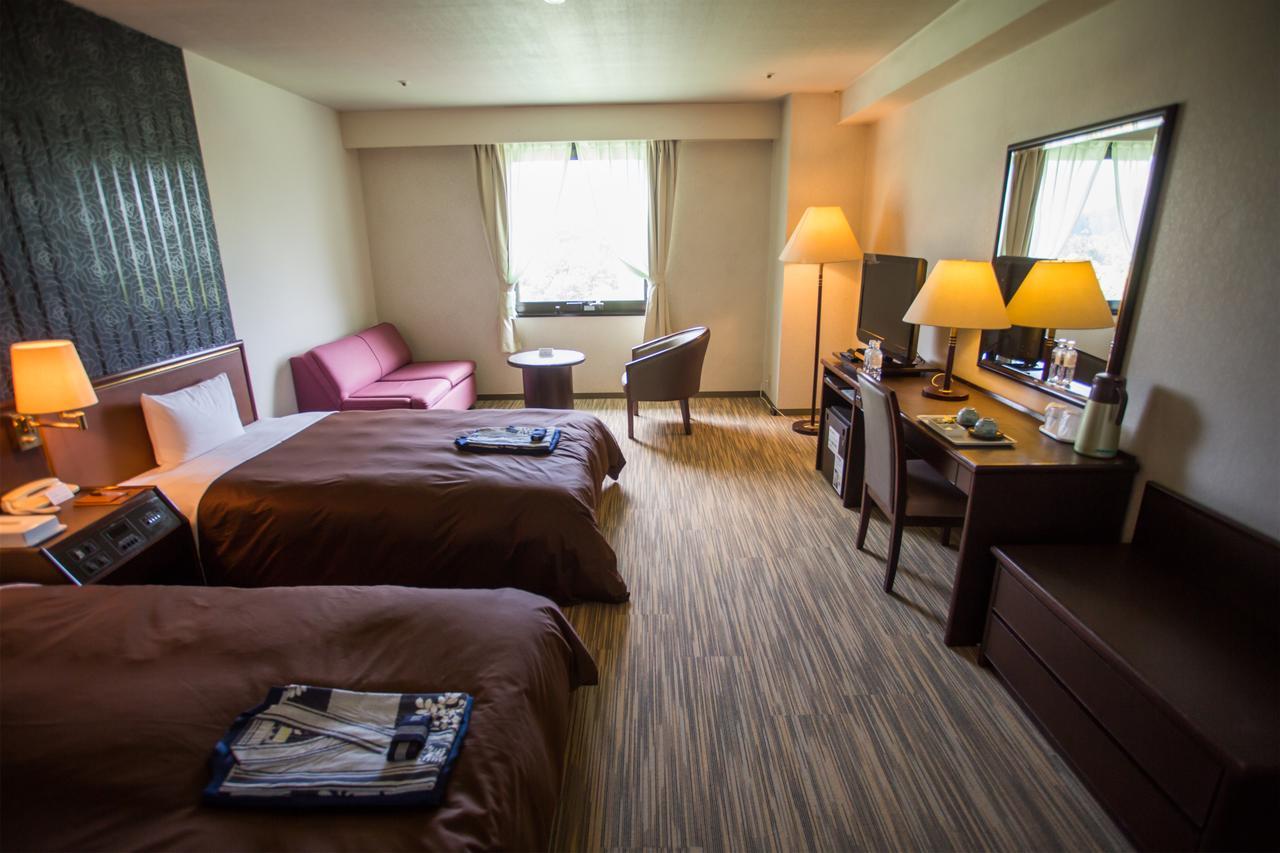 Hotel Green Hill Kagoshima Satsumasendai Buitenkant foto